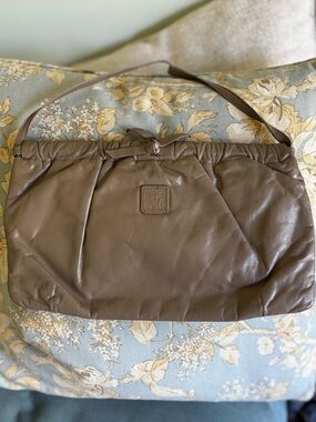 Vintage Anne Klein for Calderon Soft Taupe Leather Hinge Top Shoulder Bag